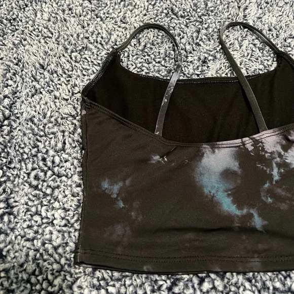 Onzie - Active Tank - Size S/M - Picture 7 of 8